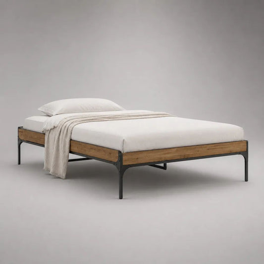 Bettgestell 160 × 200 cm aus massivem Kiefernholz und pulverbeschichtetem Stahl, Naturbraun/Schwarz